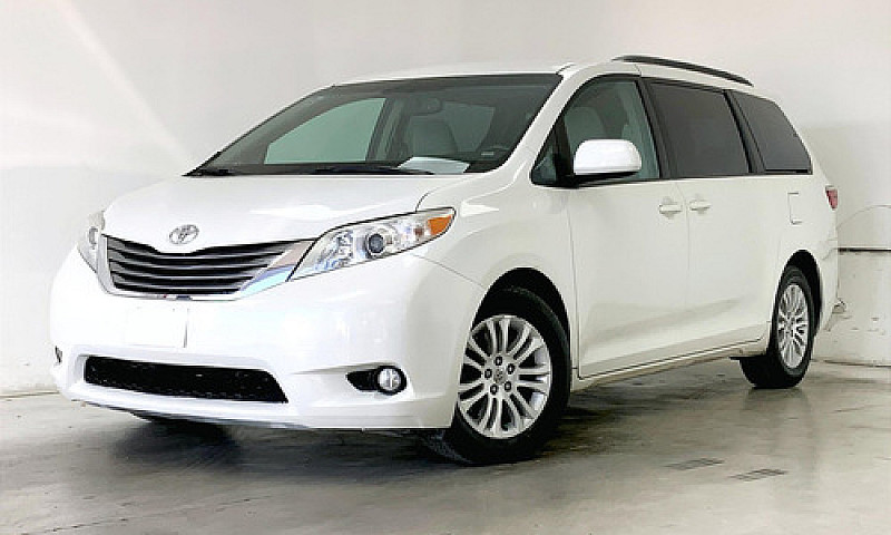 Toyota Sienna 2015...