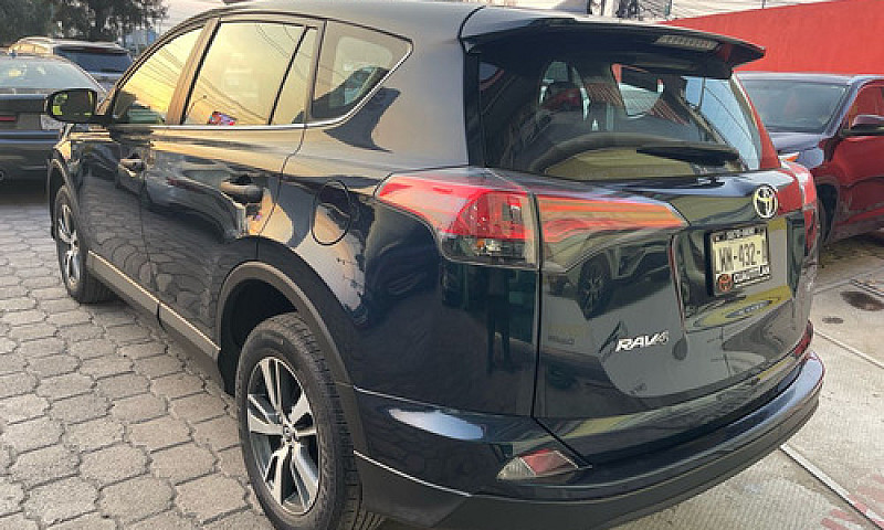 Toyota Rav4 2018...