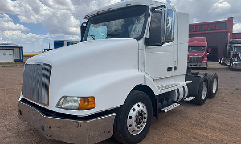 Tractocamion 2000 Vo...