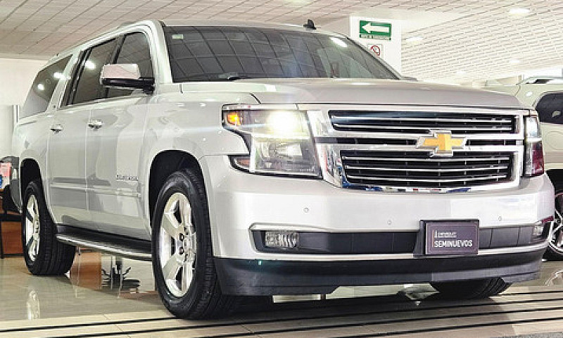 Chevrolet Suburban 5...