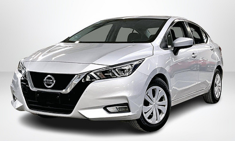 Nissan Versa 2022...