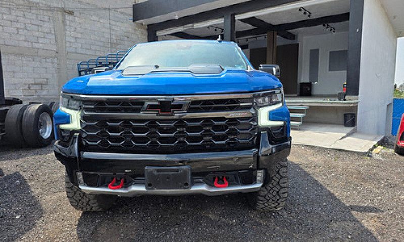 Chevrolet Cheyenne 6...
