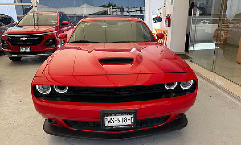 Dodge Challenger 3.7...