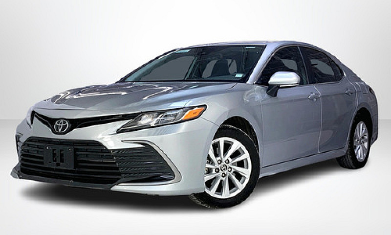 Toyota Camry 2023...