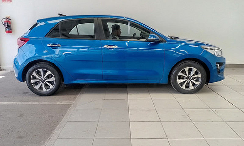 Kia Kia Rio Hb 2022...