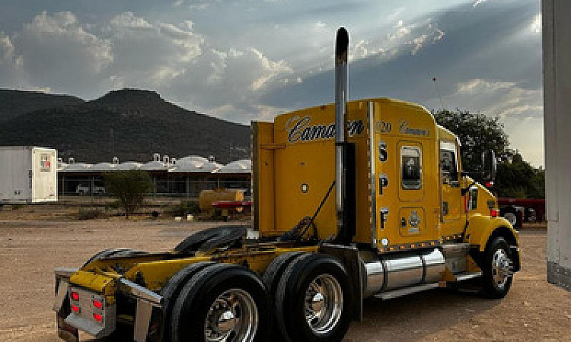 Kenworth T800 Modelo...