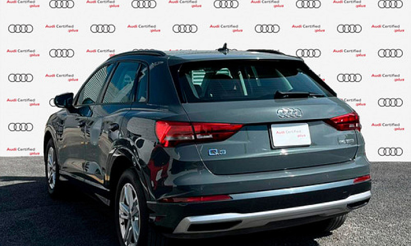 Audi Q3 2022...