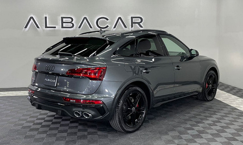 Audi Q5 2023...