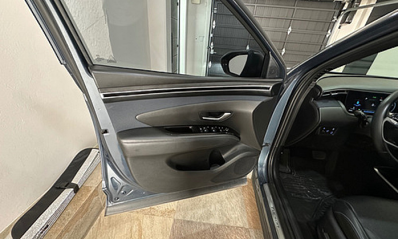 Hyundai Tucson 2.5 G...