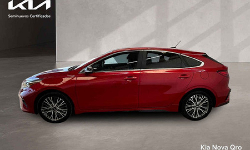 Kia Forte Hb 2022...