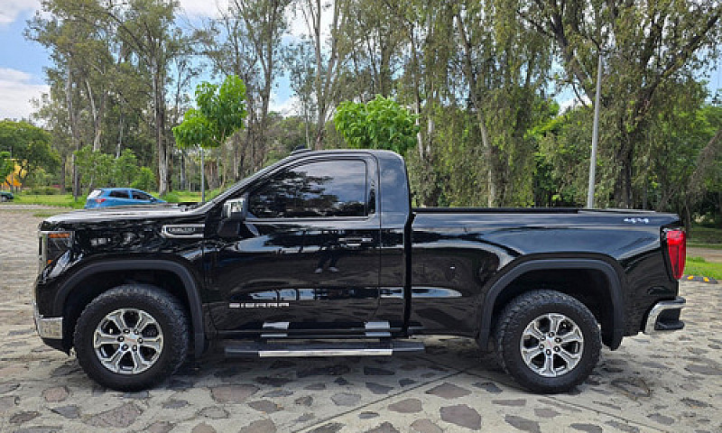 Gmc Sierra 2023...