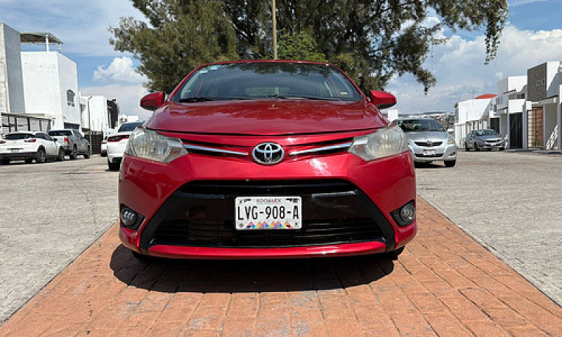 Toyota Yaris 1.5 Cor...