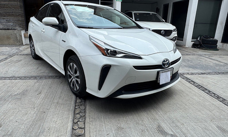 Toyota Prius 1.8 Bas...