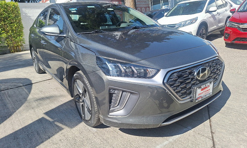 Hyundai  Ioniq  2022...