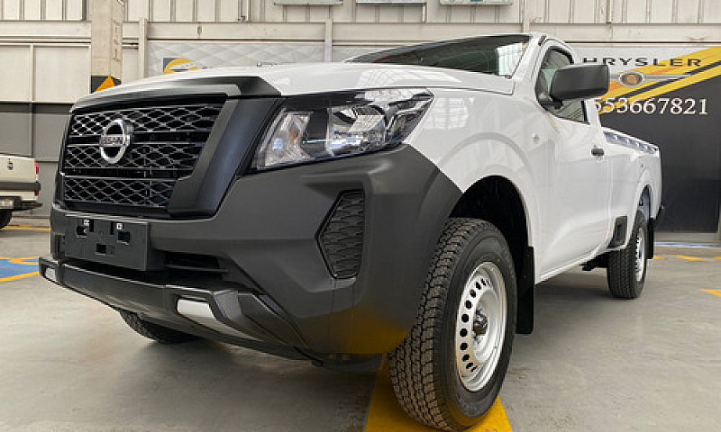 Nissan Np300 2022 2....