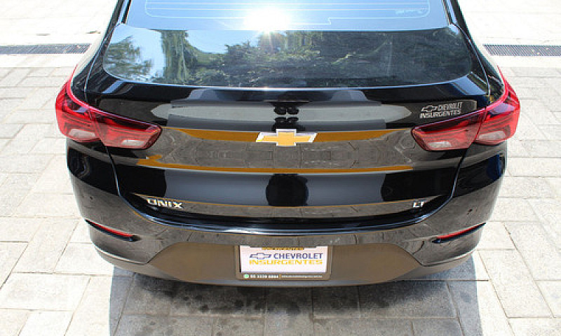 Chevrolet Onix 2021 ...