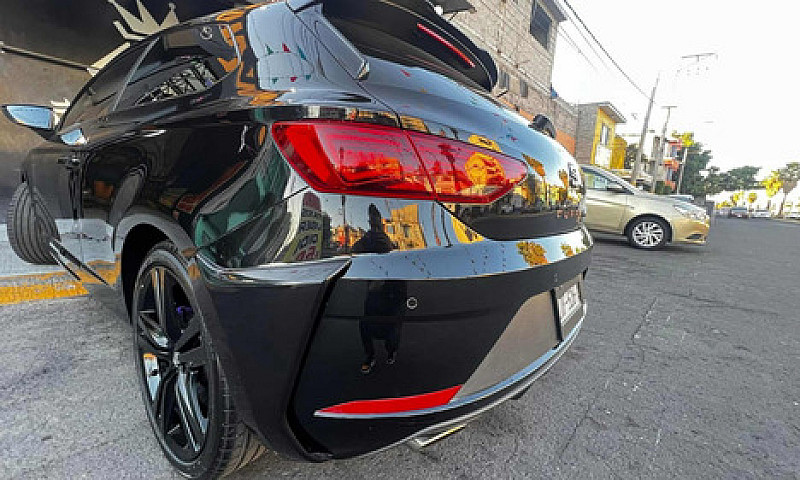 Seat Leon 2.0 L T At...