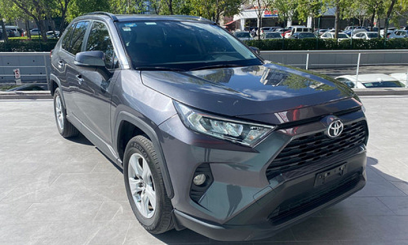Toyota  Rav4  2020...