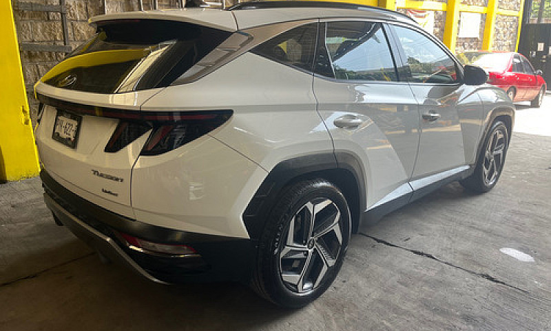 Hyundai Tucson 2.0 L...