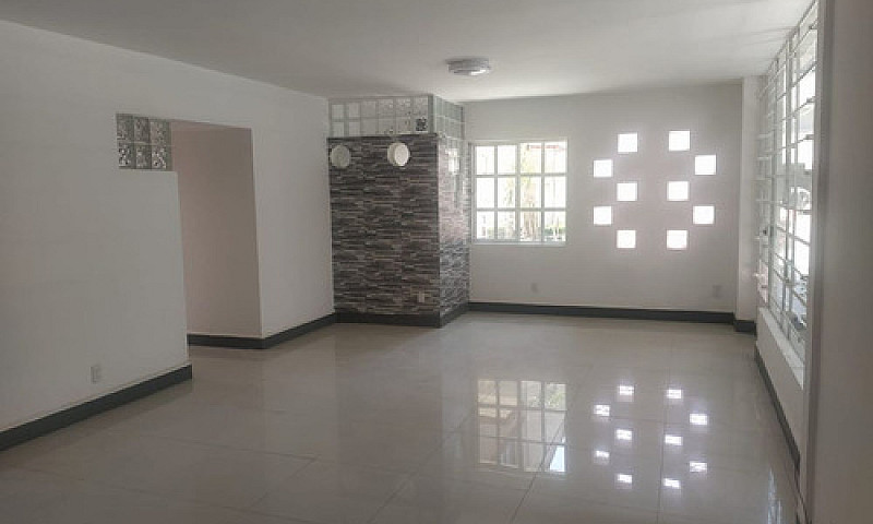 Del Valle Centro - D...