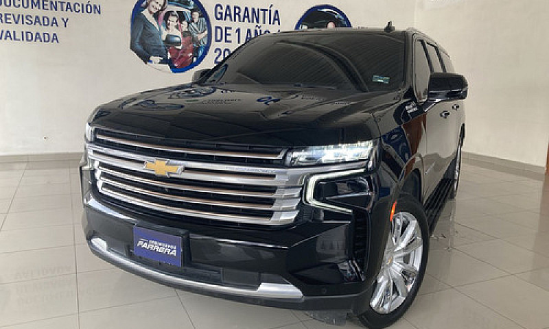 Chevrolet Suburban 2...