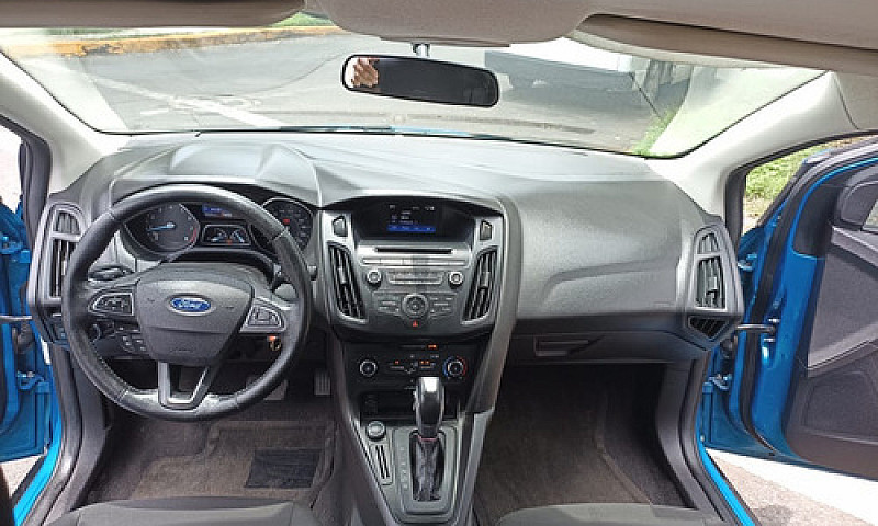 Ford Focus 2.0 Se At...