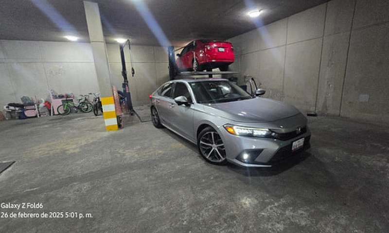 Honda Civic 1.5 Turb...