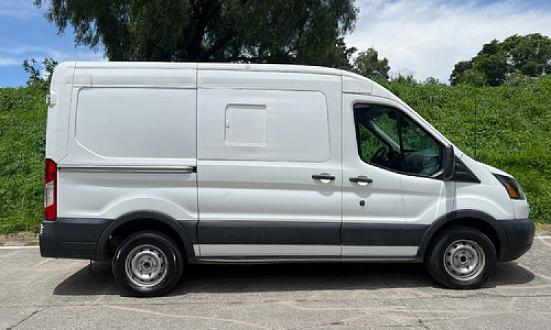 Ford Transit 3.8 Gas...