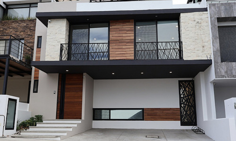 Arquitectura Que Ins...
