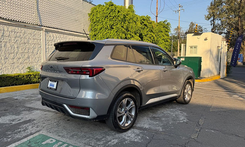 Ford Territory 2024...