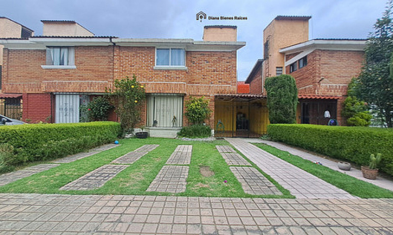 Casa  En Venta Alfre...
