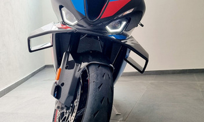 M1000Rr...