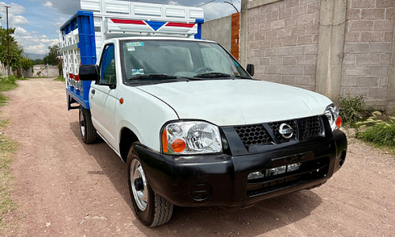 Nissan Np300 2.4 Cha...