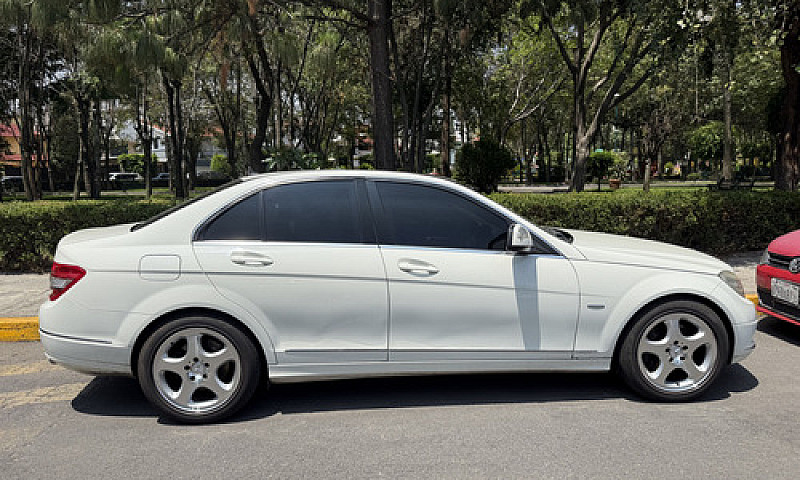 Mercedes-Benz Clase ...
