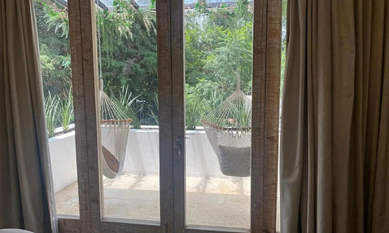 Venta Casa Amueblada...