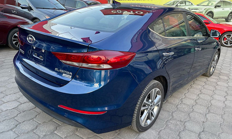 Hyundai Elantra 2018...