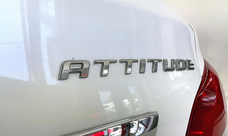 Dodge Attitude 2018...