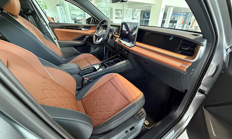 Volkswagen Tiguan 1....