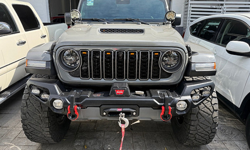 Jeep Gladiator Mojav...