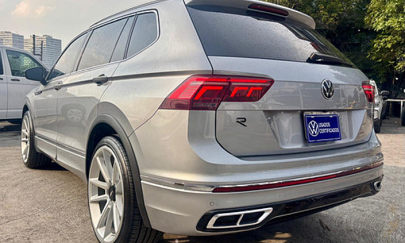 Vw Tiguan R-Line 2.0...