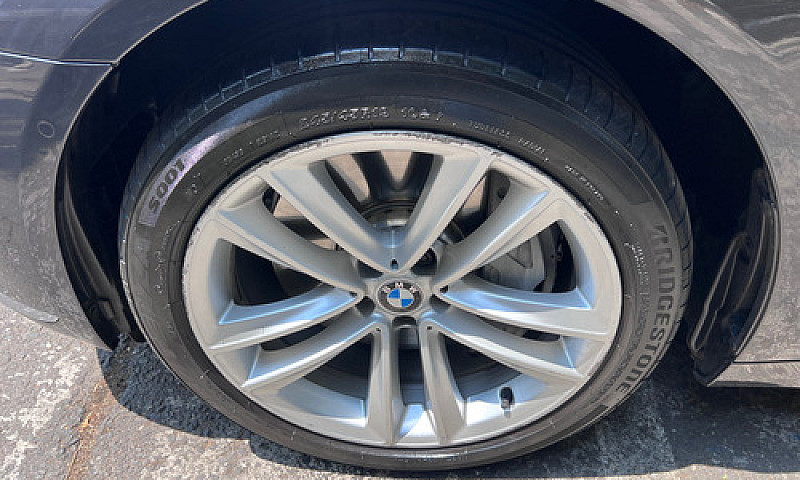 Bmw Serie 7 4.4 750L...