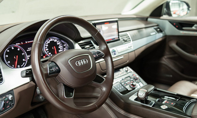 Audi A8 2017...