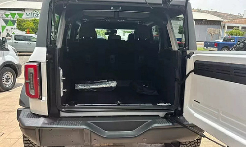 Ford Bronco 2024 Bal...