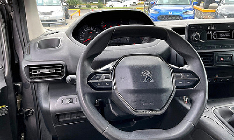 Peugeot Partner 2021...