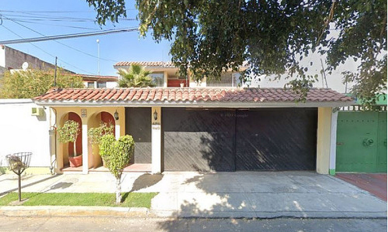 Hermosa Y Amlia Casa...