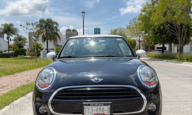 Mini Cooper 1.5 Salt...