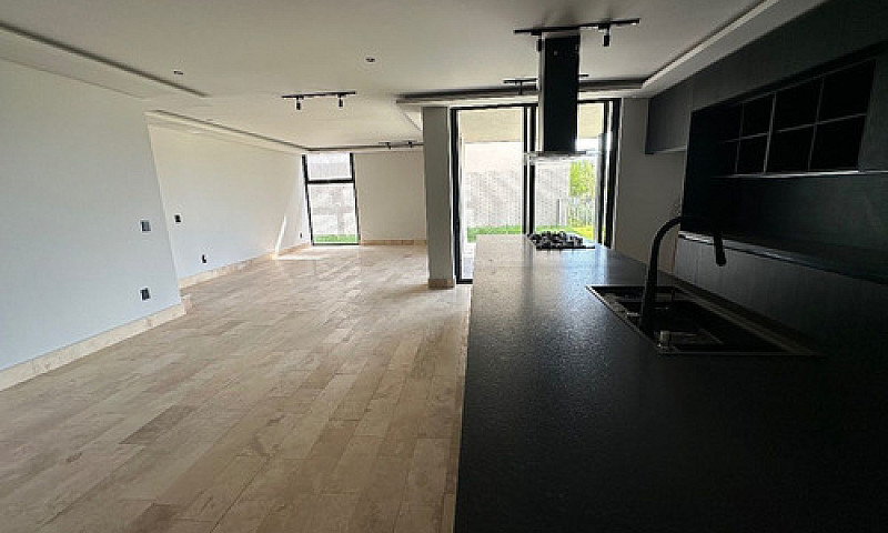 Casa En Venta Campan...