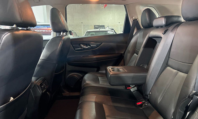 Nissan X-Trail 2019...