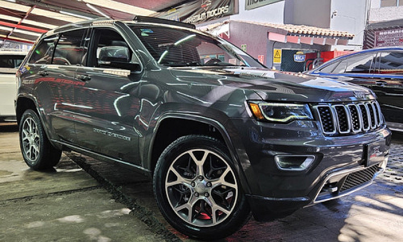 Jeep Grand Cherokee ...