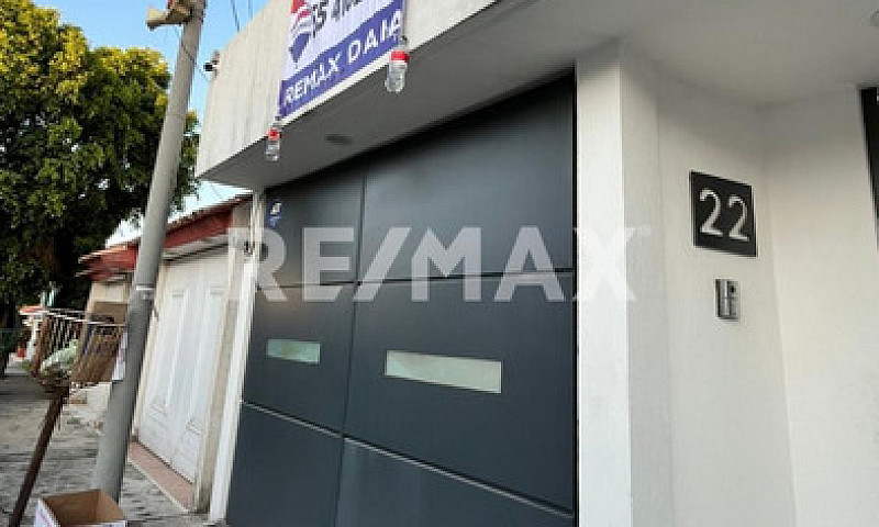 Casa En Venta, En Lo...